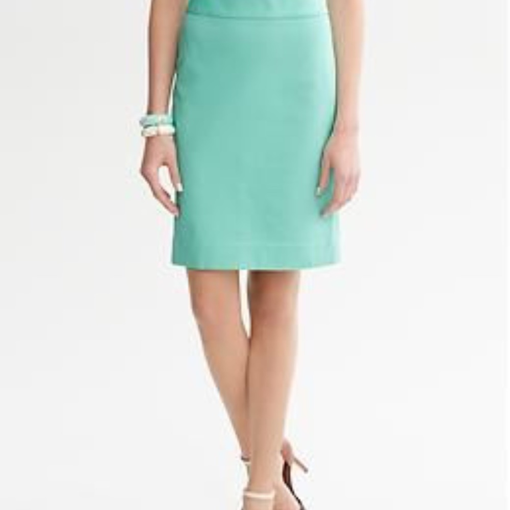 Banana Republic Aqua Pencil Skirt Size 8